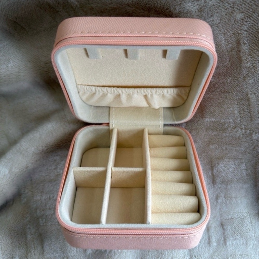 TRAVEL JEWELRY BOX pink